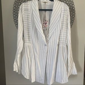 SOLD!! Gimmicks blazer